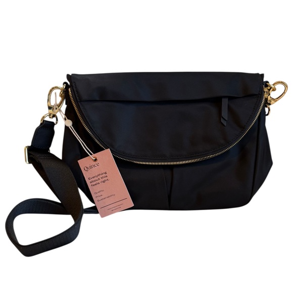 NWT Quince Revive Nylon Foldover Crossbody in Black - Picture 2 of 9
